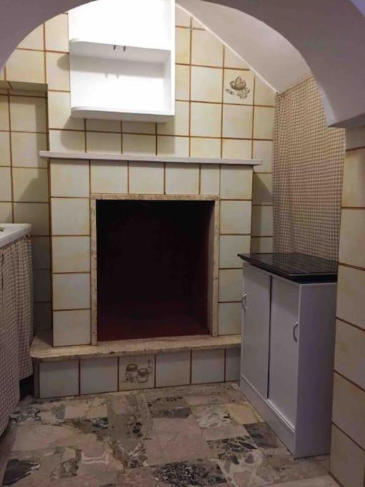 Alloggio Incantevole Storico Apartment กาโรวิญโญ ภายนอก รูปภาพ