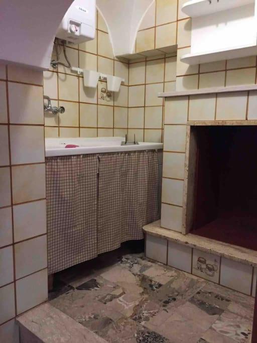 Alloggio Incantevole Storico Apartment กาโรวิญโญ ภายนอก รูปภาพ